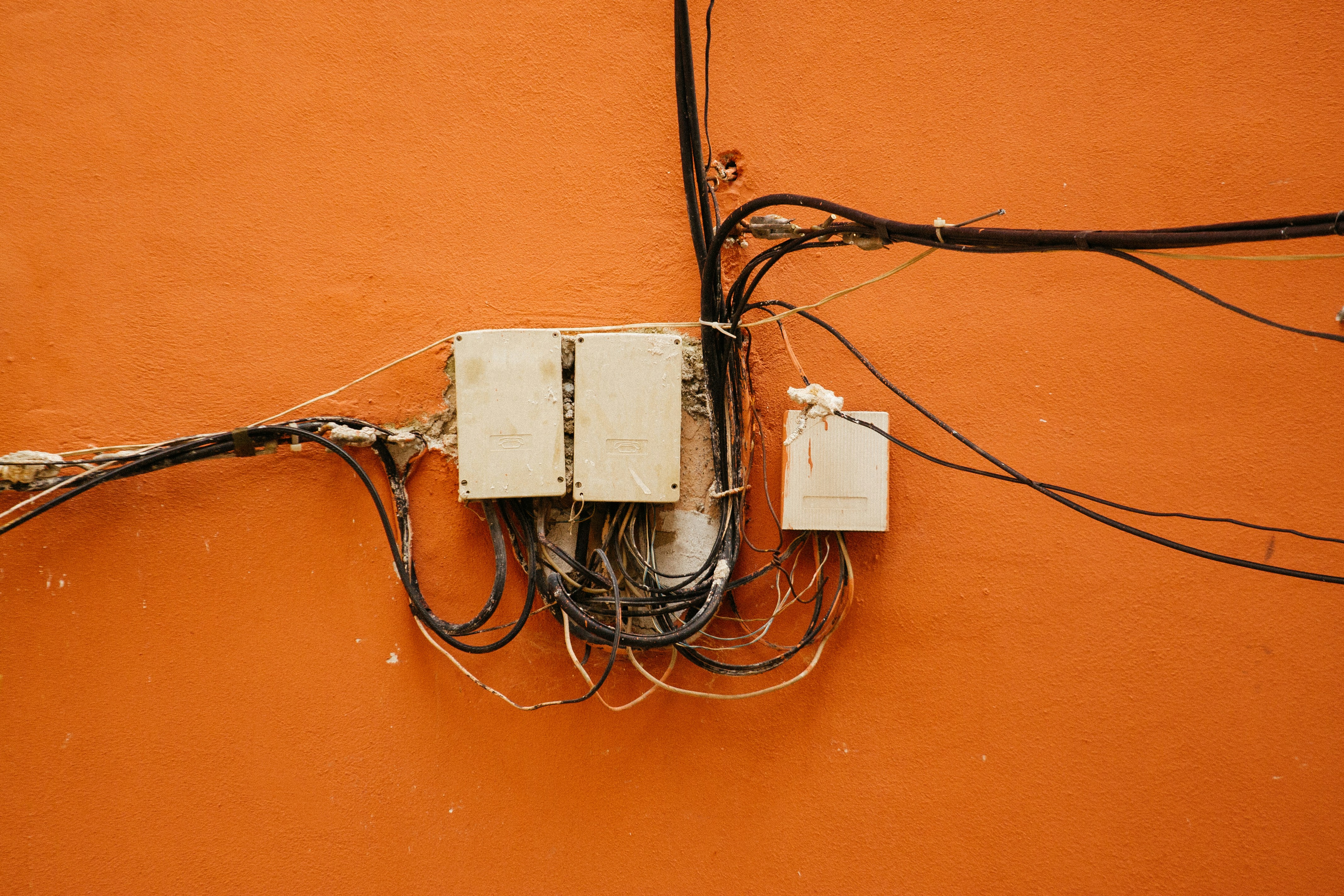 Régi elektromos vezetékek ellenőrzése